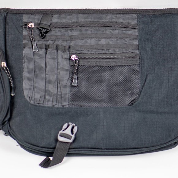 Garneau Grey Bicycle Bag – The Cycling Solution - Picture 4 of 4